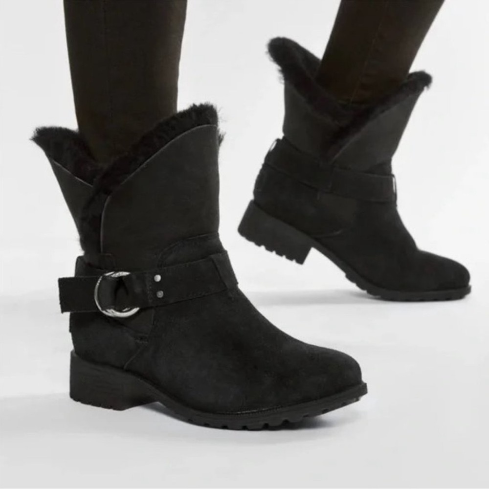 UGG "Bodie" Black Suede & Shearling Moto Style Boots, Buckle, Lug Sole, Size 8.5